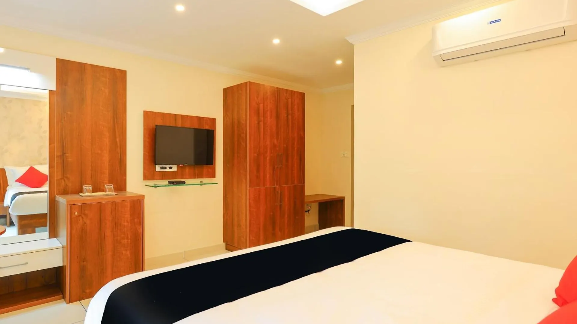 Super Collection O Companion Leisure Homes Kovalam Hotel