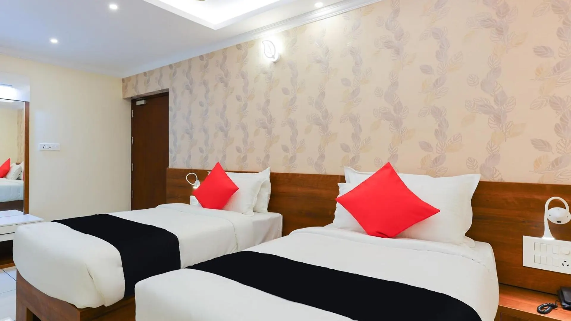Hotel Super Collection O Companion Leisure Homes Kovalam