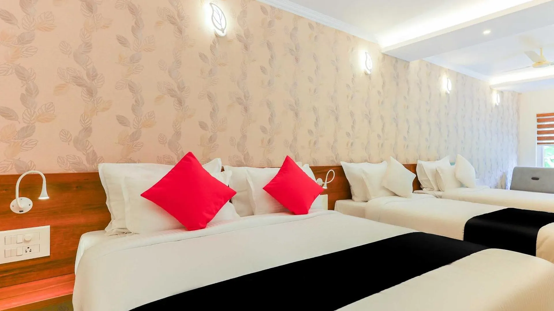 Super Collection O Companion Leisure Homes Kovalam